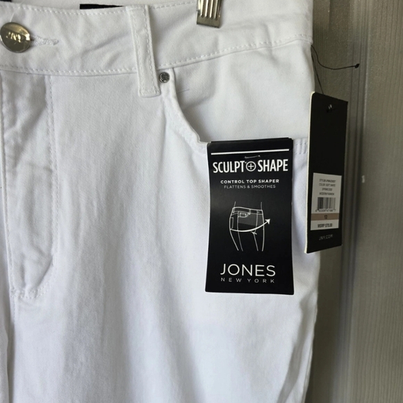 Jones New York Lexington Capri Jeans Sz 12 White Women Sculpt Shaper 34x24 - Picture 10 of 14